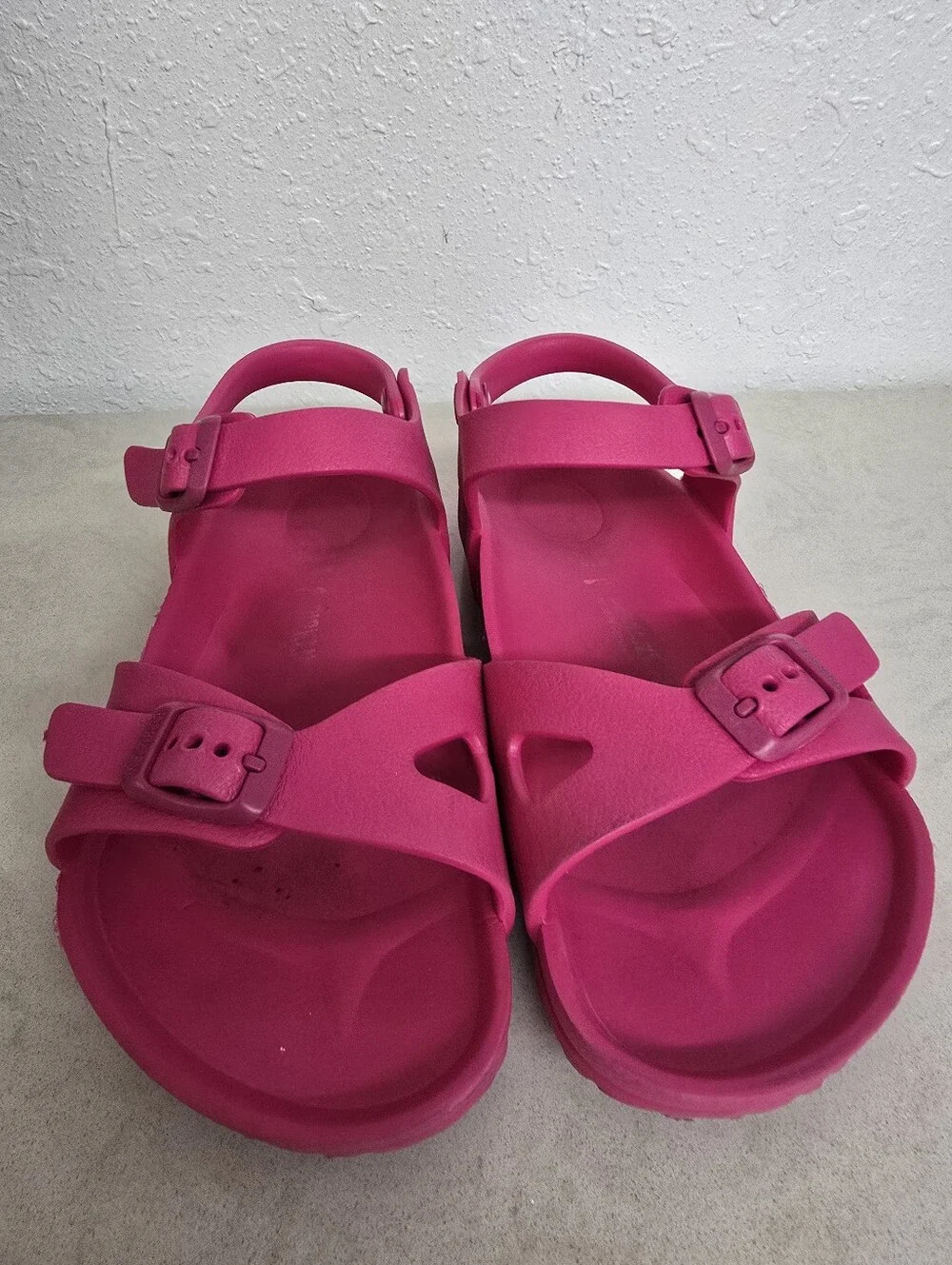 Birkenstock Kids Eva Rio Essentials in Color Beetroot Size 34 sz 3-3.5